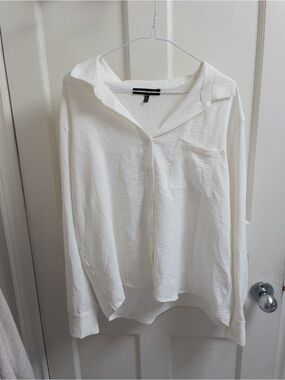 Brina & Em Women’s Lightweight White Blouse